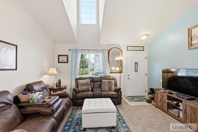 430 Dugout Way, Idaho Falls, ID 83401