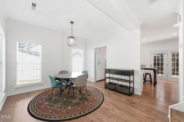 1120 Briarwood Drive, Mebane, NC 27302