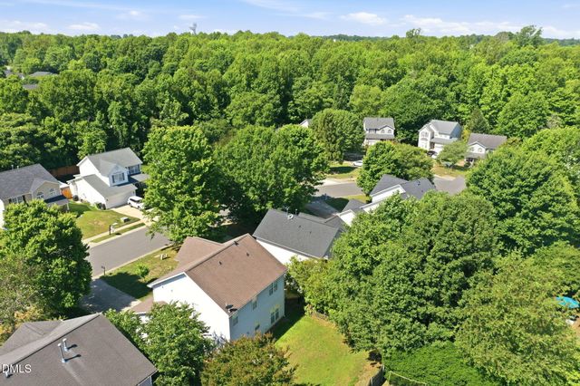 1120 Briarwood Drive, Mebane, NC 27302
