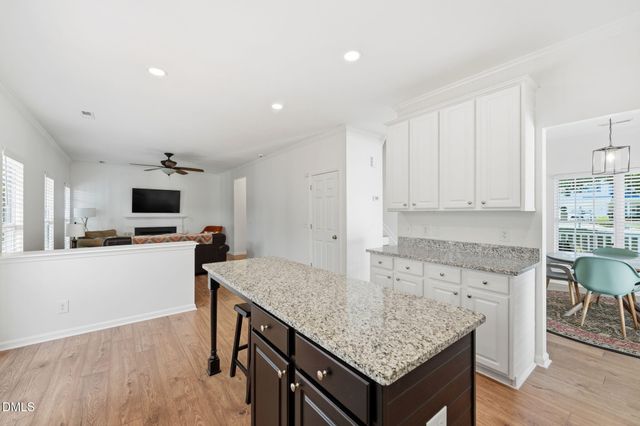 1120 Briarwood Drive, Mebane, NC 27302