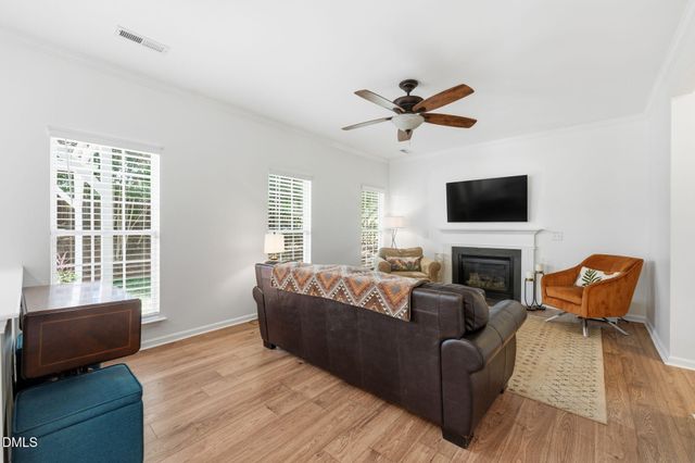 1120 Briarwood Drive, Mebane, NC 27302