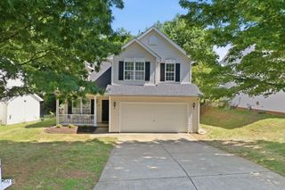 1120 Briarwood Drive, Mebane, NC 27302