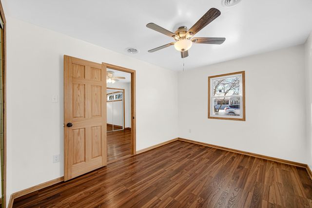 1236 W Cleveland Avenue, Hobart, IN 46342