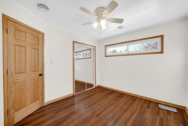 1236 W Cleveland Avenue, Hobart, IN 46342