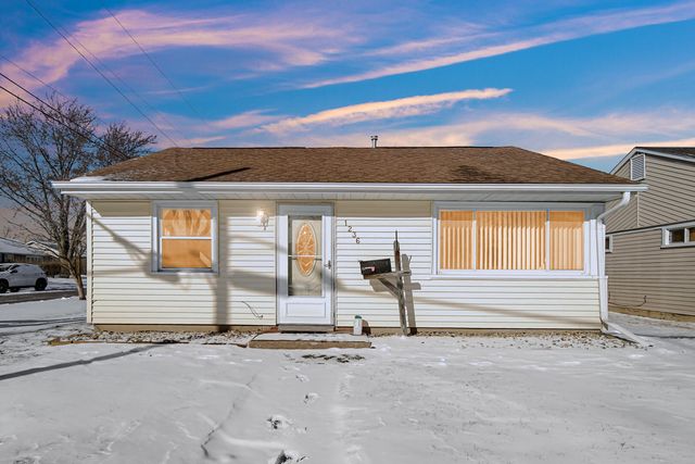 1236 W Cleveland Avenue, Hobart, IN 46342