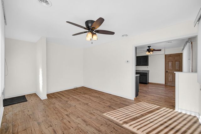 1236 W Cleveland Avenue, Hobart, IN 46342