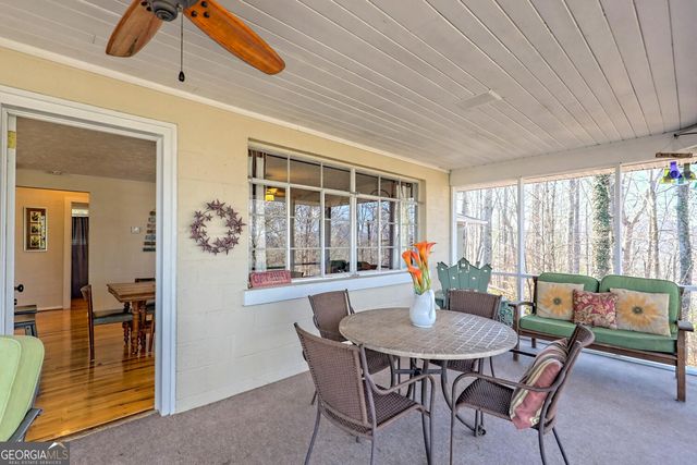 1528 Hillcrest Spur, Hiawassee, GA 30546