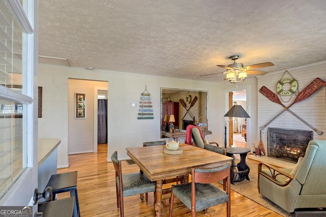 1528 Hillcrest Spur, Hiawassee, GA 30546