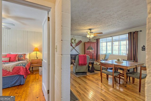 1528 Hillcrest Spur, Hiawassee, GA 30546