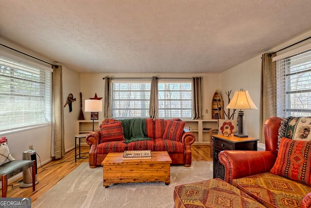 1528 Hillcrest Spur, Hiawassee, GA 30546