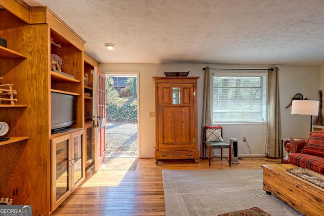1528 Hillcrest Spur, Hiawassee, GA 30546