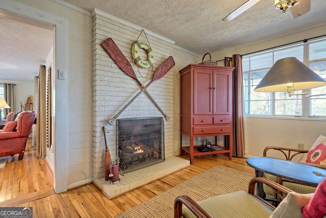 1528 Hillcrest Spur, Hiawassee, GA 30546