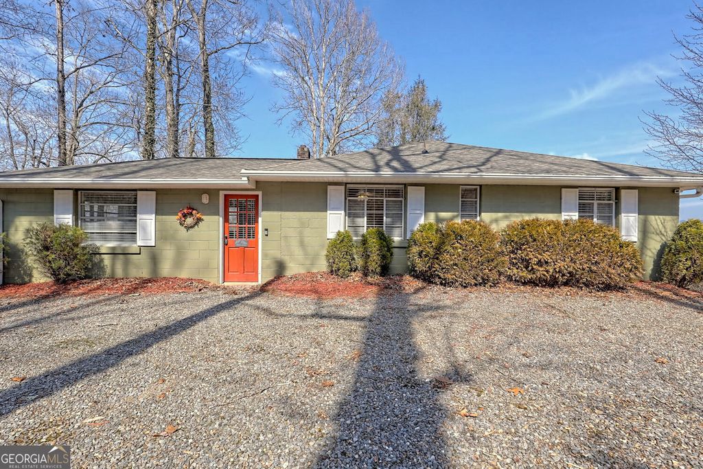 1528 Hillcrest Spur, Hiawassee, GA 30546