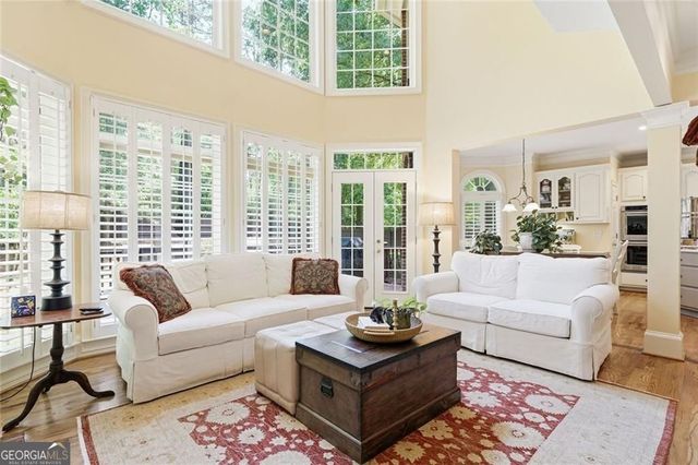 725 Quarterpath Lane, Alpharetta, GA 30004