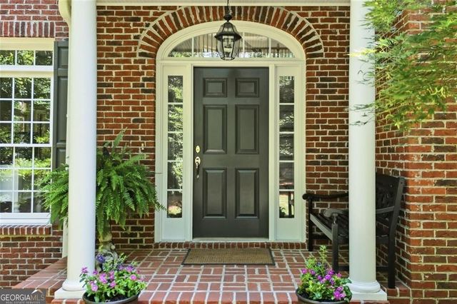 725 Quarterpath Lane, Alpharetta, GA 30004