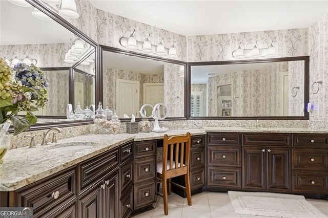 725 Quarterpath Lane, Alpharetta, GA 30004