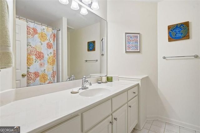 725 Quarterpath Lane, Alpharetta, GA 30004