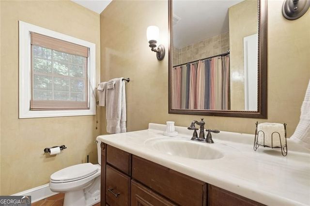 725 Quarterpath Lane, Alpharetta, GA 30004
