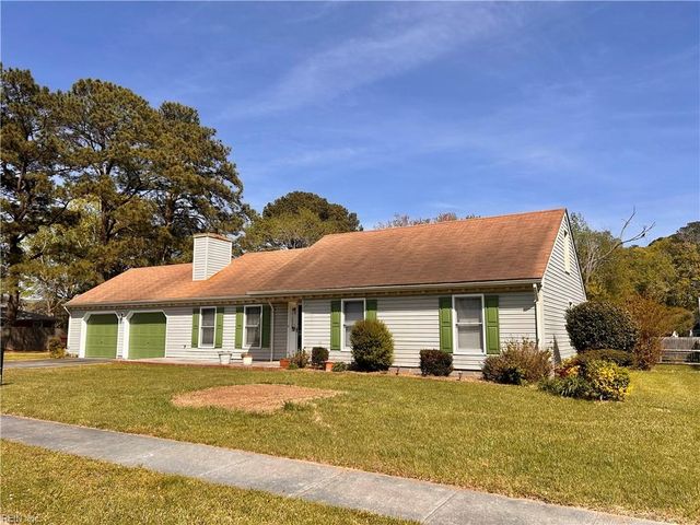 517 N Hills DR, Chesapeake, VA 23320