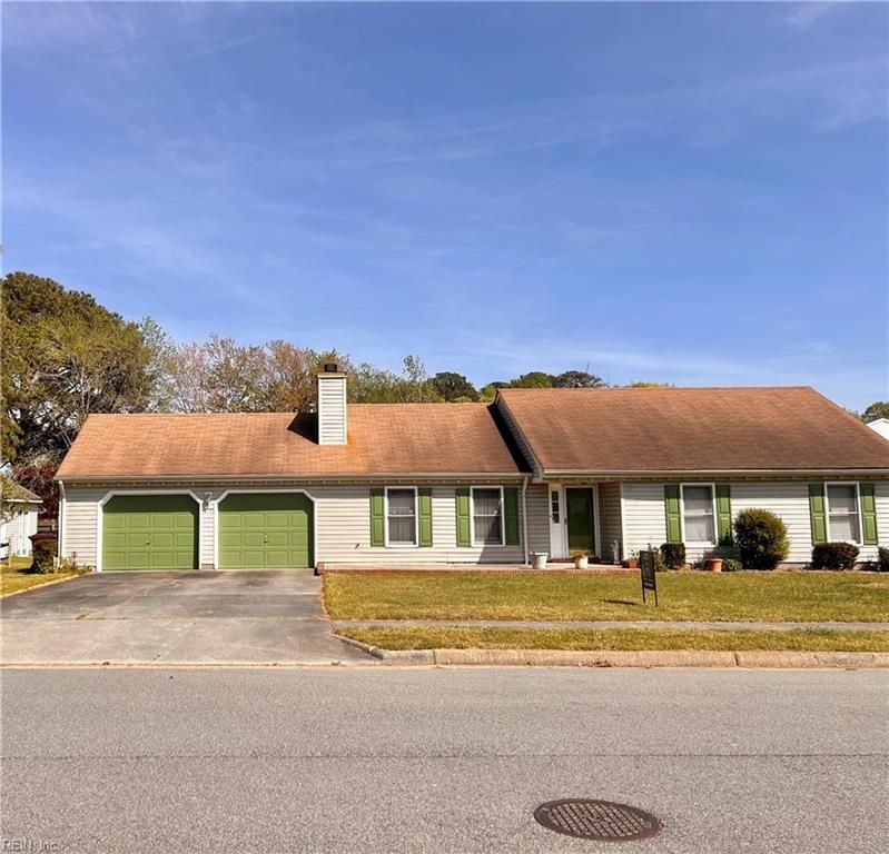 517 N Hills DR, Chesapeake, VA 23320