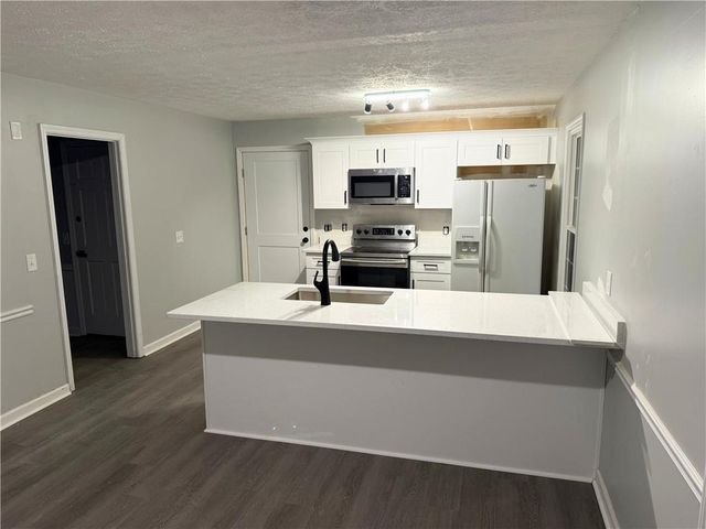 2870 Horseshoe Bend SW Road, Marietta, GA 30064