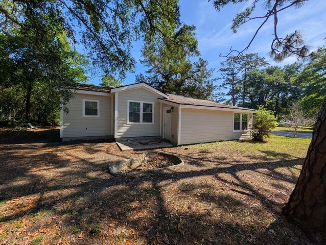107 Converse Street, Walterboro, SC 29488