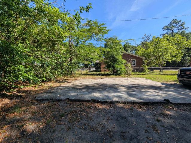 107 Converse Street, Walterboro, SC 29488