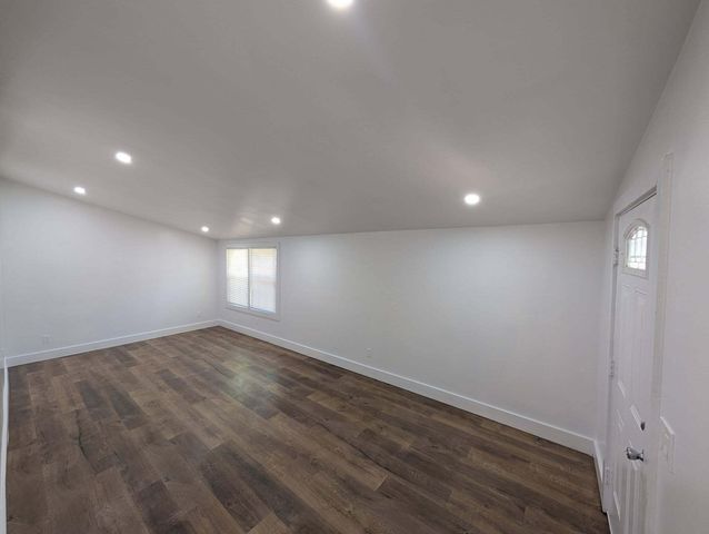 107 Converse Street, Walterboro, SC 29488