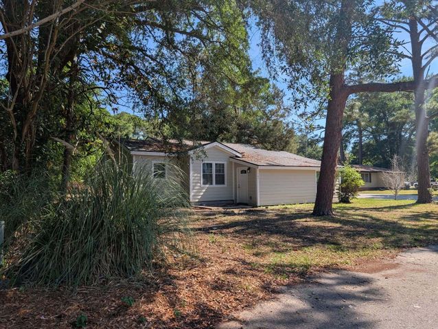 107 Converse Street, Walterboro, SC 29488
