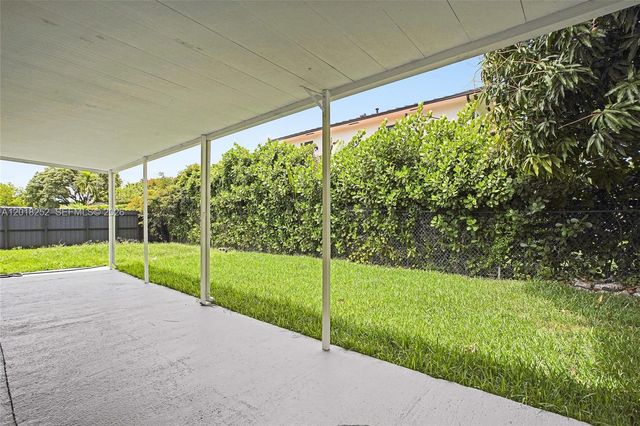 532 SW 79th Ave 532, Miami, FL 33144