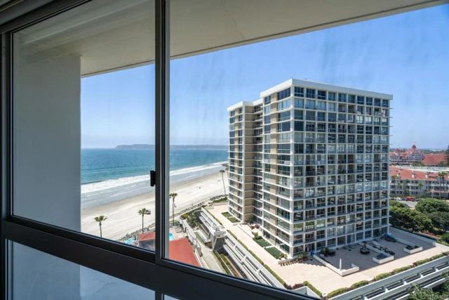 1730 Avenida Del Mundo 1007, Coronado, CA 92118