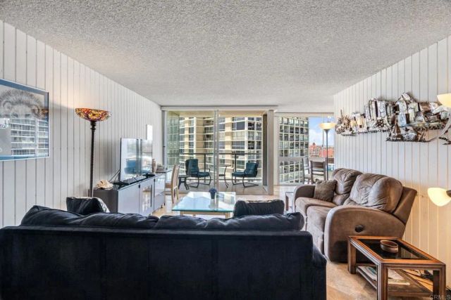 1730 Avenida Del Mundo 1007, Coronado, CA 92118