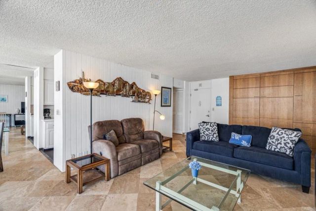 1730 Avenida Del Mundo 1007, Coronado, CA 92118