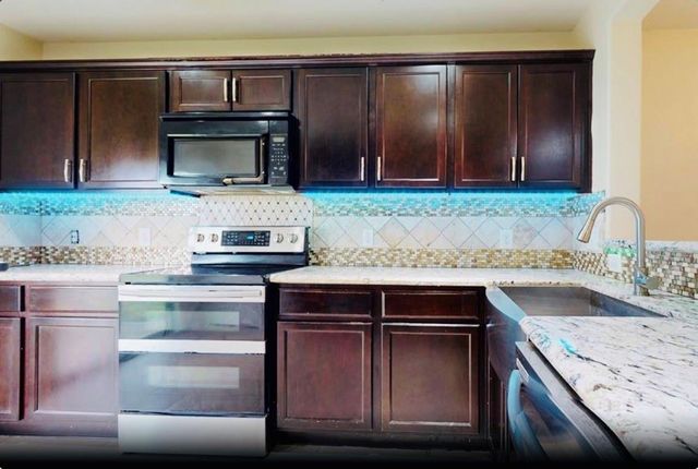 16510 Mandate Drive, Houston, TX 77049