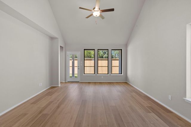 110 Neches Nook Court, Conroe, TX 77304