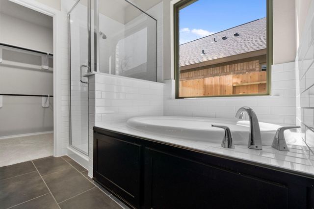 110 Neches Nook Court, Conroe, TX 77304