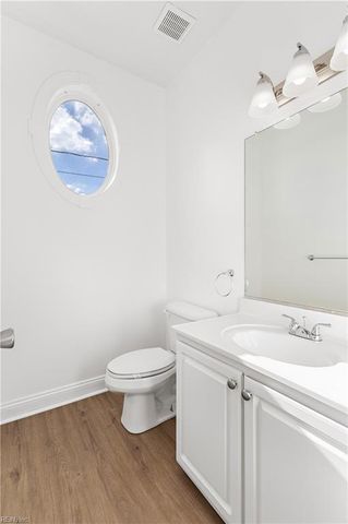 984 W Ocean View AVE, Norfolk, VA 23503