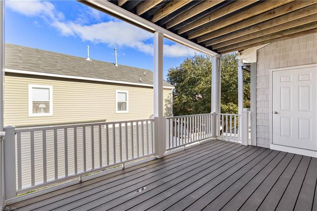 984 W Ocean View AVE, Norfolk, VA 23503