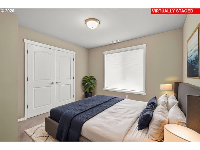 300 Se OAK VIEW Ln, Estacada, OR 97023