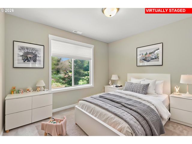 300 Se OAK VIEW Ln, Estacada, OR 97023