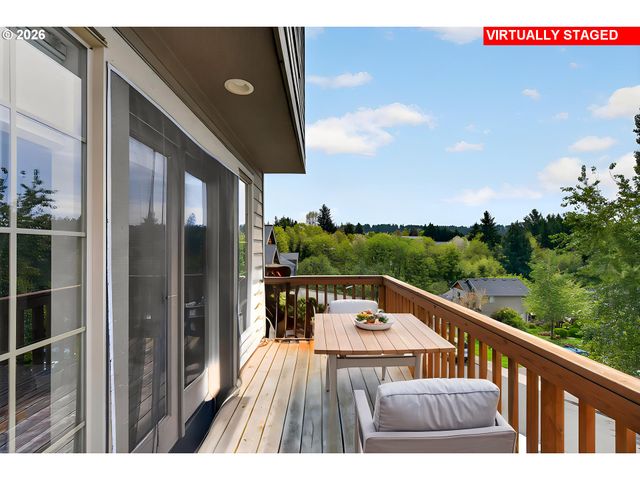 300 Se OAK VIEW Ln, Estacada, OR 97023