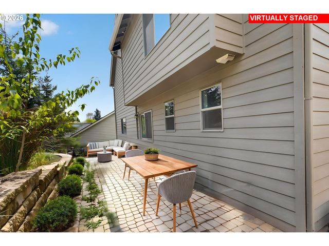 300 Se OAK VIEW Ln, Estacada, OR 97023