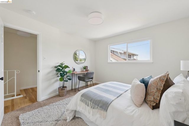 2207 Damuth St 1, Oakland, CA 94602