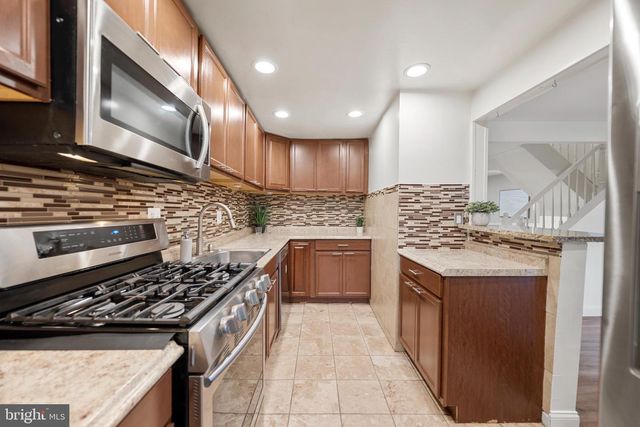 1404 MILBANK RD, Woodbridge, VA 22191