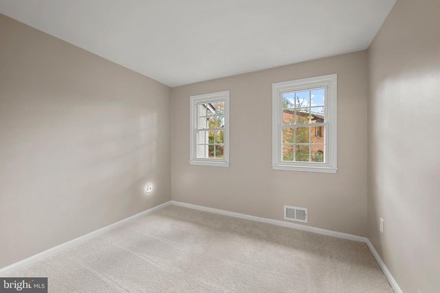 1404 MILBANK RD, Woodbridge, VA 22191