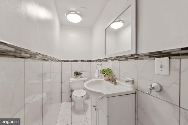 1404 MILBANK RD, Woodbridge, VA 22191