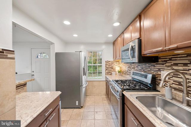 1404 MILBANK RD, Woodbridge, VA 22191