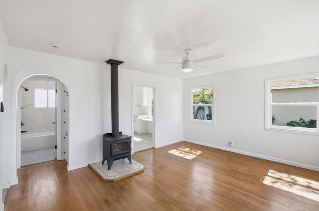 908 S Clark Street, Visalia, CA 93292