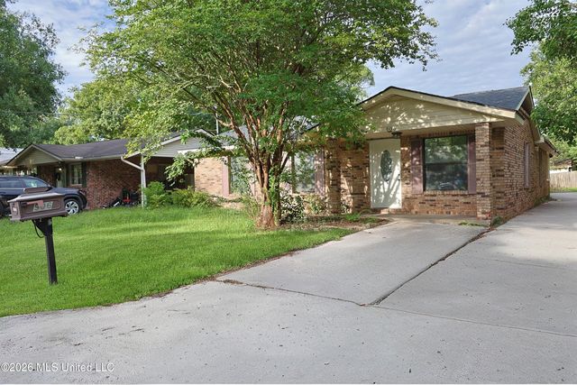 906 Belair Street, Pascagoula, MS 39567