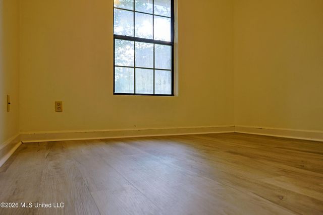906 Belair Street, Pascagoula, MS 39567